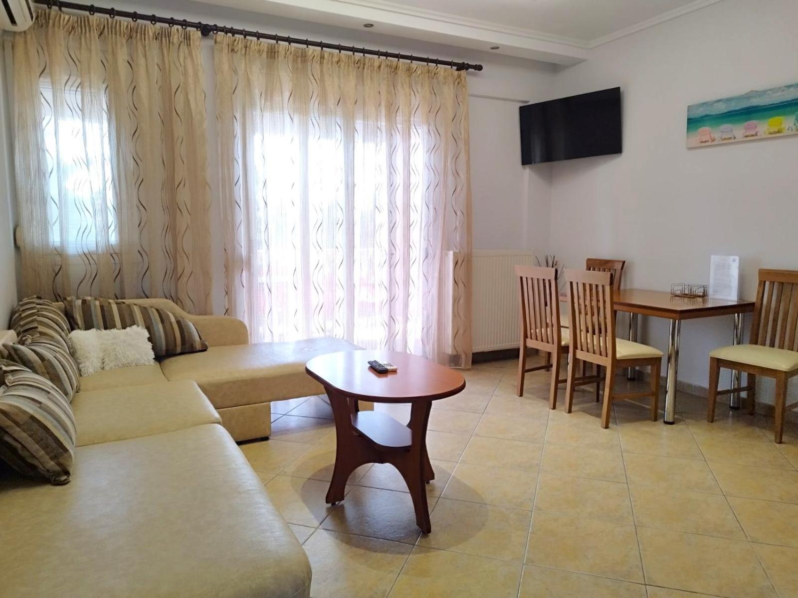 Eleonas Apartments Неа Мудания Екстериор снимка
